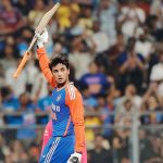 “ওকে এখন বোলিংয়ের দিকে মনোযোগ দিতে হবে” – অভিষেক শর্মা সম্পর্কে ভাজ্জি কী বলেছিলেন?